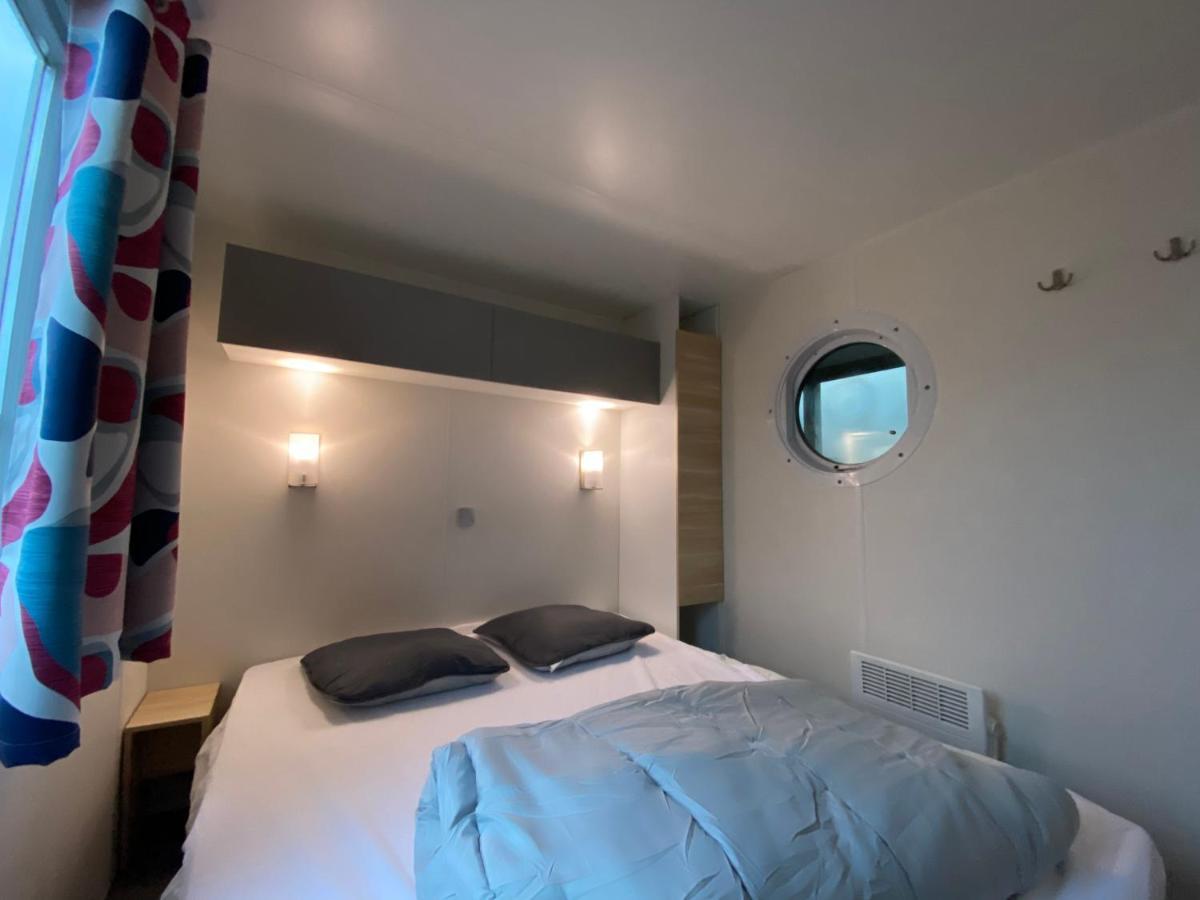 Camping Le Clos Savoye Biville-sur-Mer Exteriör bild